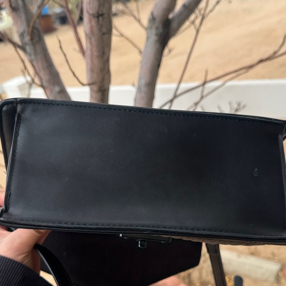 Aldo Elegant Black Chain Crossbody Bag - Picture 12 of 12